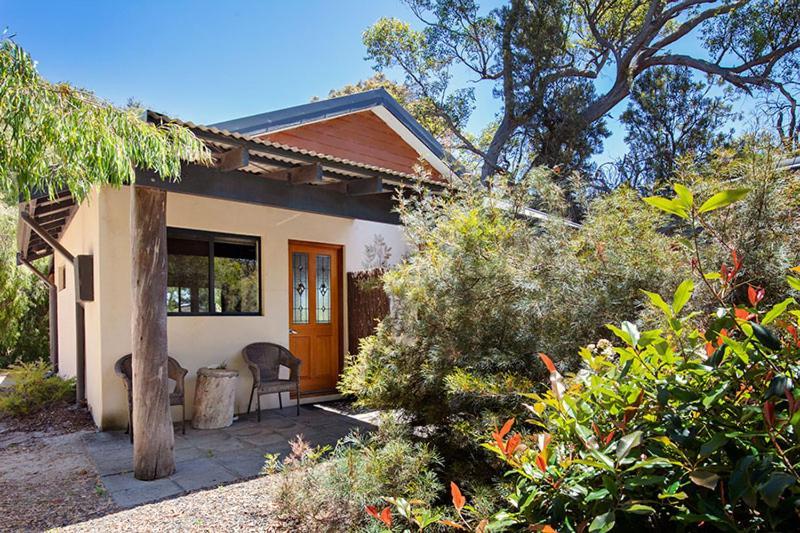 Silversprings Spa Retreat Pet Friendly Cottages And Glampings Metricup Exteriér fotografie