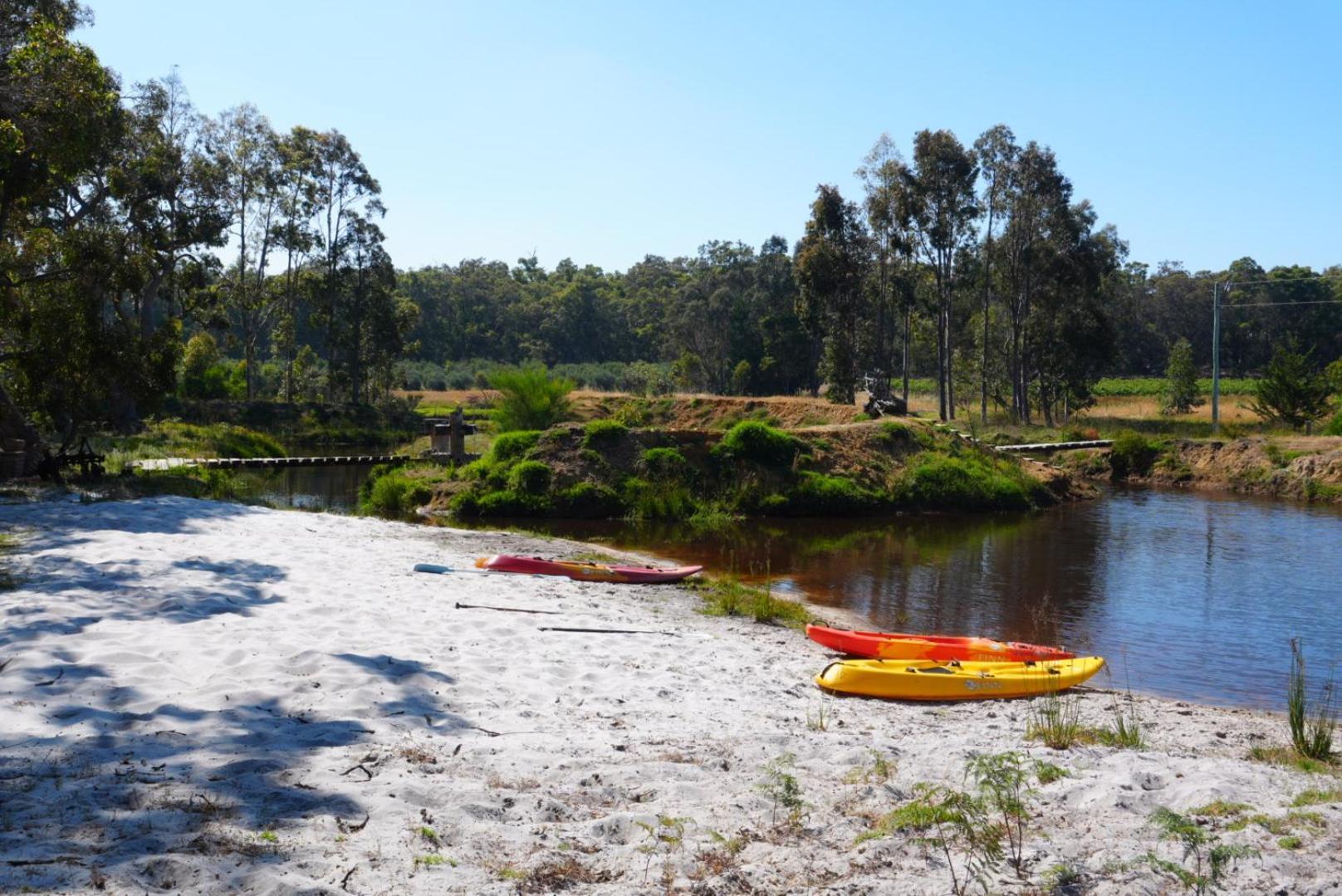 Silversprings Spa Retreat Pet Friendly Cottages And Glampings Metricup Exteriér fotografie