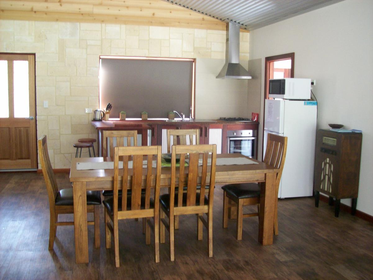 Silversprings Spa Retreat Pet Friendly Cottages And Glampings Metricup Exteriér fotografie