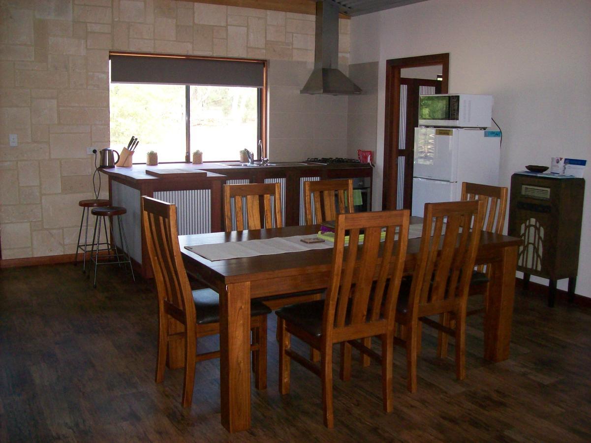 Silversprings Spa Retreat Pet Friendly Cottages And Glampings Metricup Exteriér fotografie